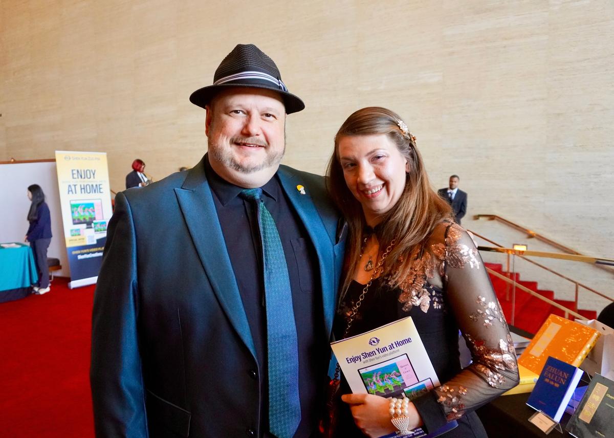 Houston Audience: Shen Yun Is ‘Stunningly Beautiful’