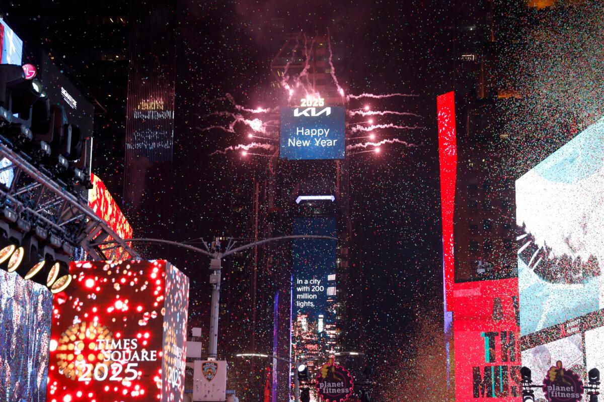 The Ball Dropping during Times Square New Year's Eve 2025 Celebration in New York on Dec. 31, 2024. (John Lamparski/Getty Images)