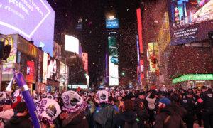 Countries Ring in the New Year With Fireworks, Celebrations