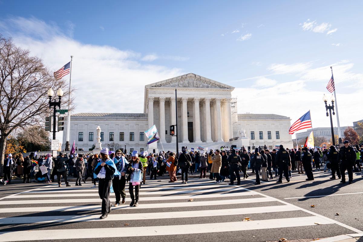 Supreme Court Justices Skeptical of Challenge to Ban on Gender Procedures for Minors thumbnail