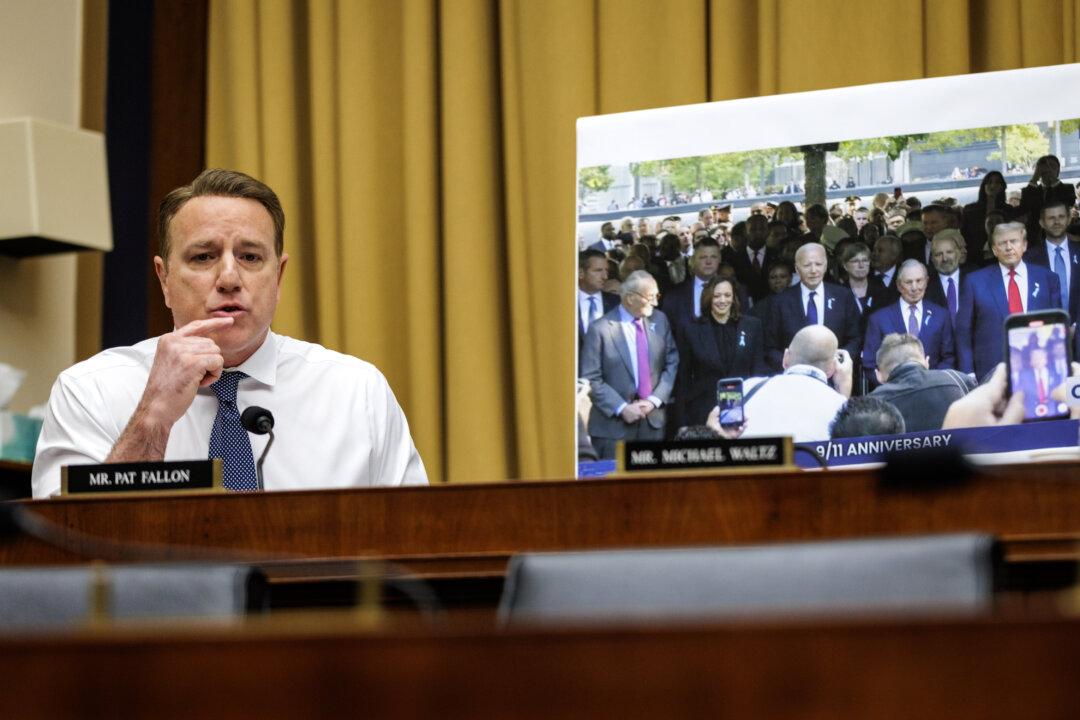 Heated Exchange Erupts Between Rep. Fallon and Secret Service Chief at Trump Assassination Attempt Hearing