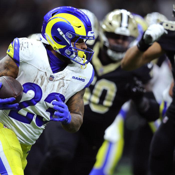 Rams Legend Steven Jackson Shares a Moment With Current Player He Inspired