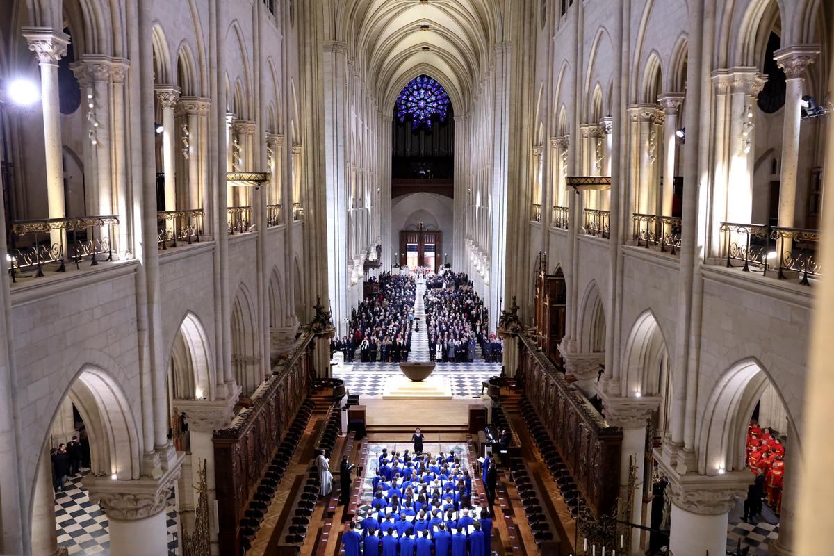 Notre-Dame Cathedral in Paris Reopens 5 Years After Fire thumbnail