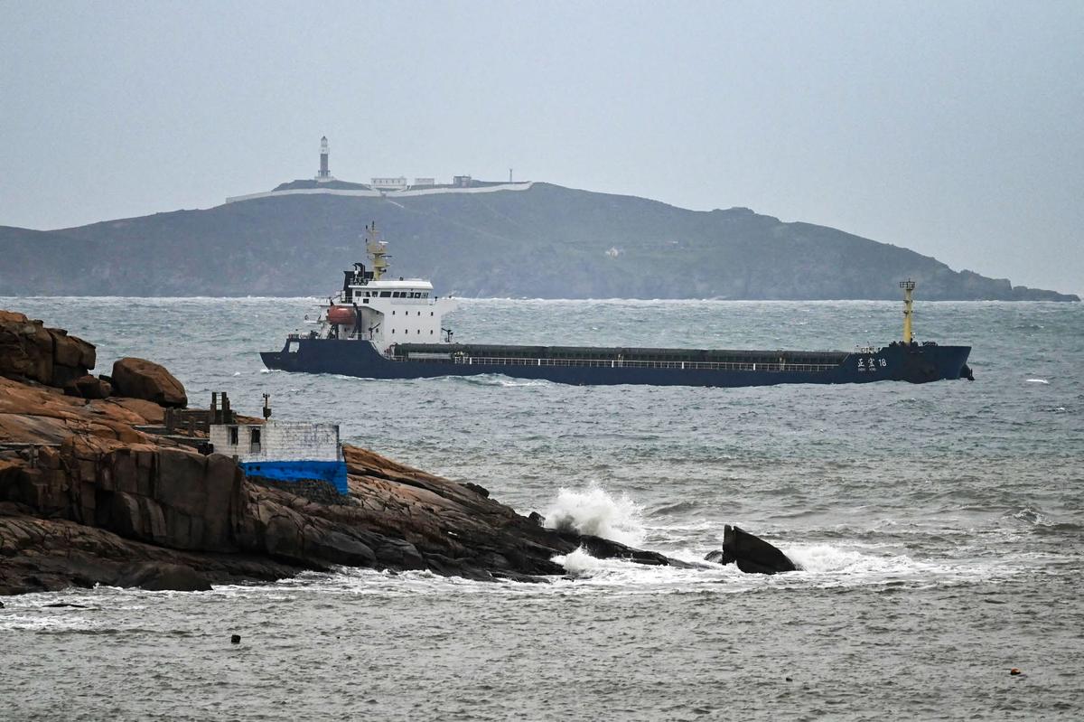 China Expands Taiwan Strait Flight Route Ahead of Taiwan’s Military Drill