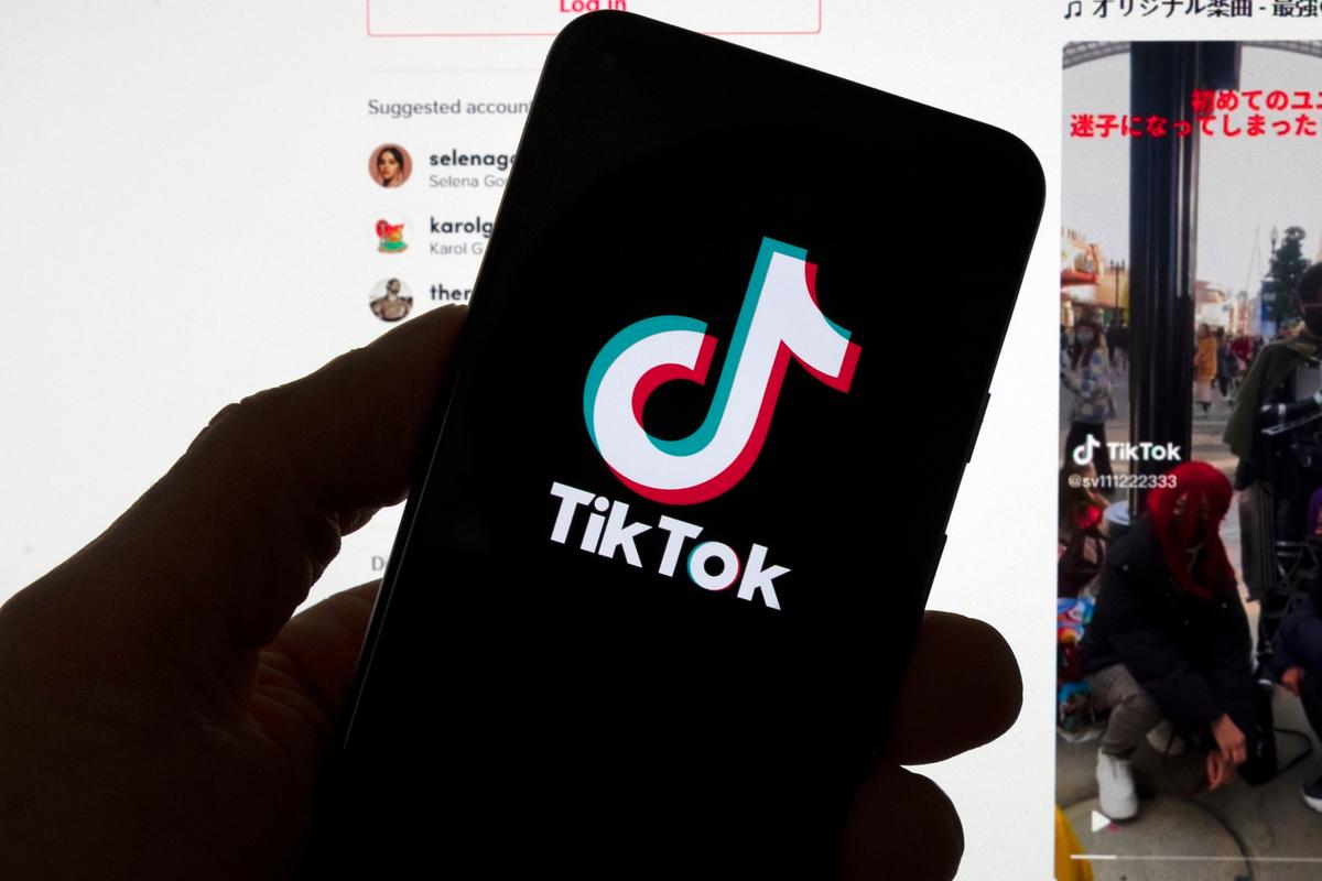 TikTok Asks Supreme Court to Halt Divestment Law thumbnail