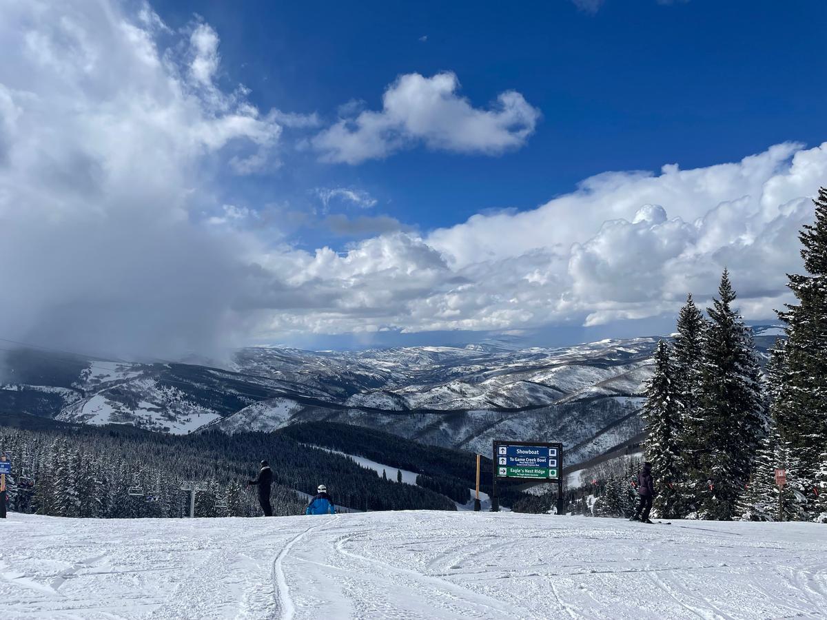 Snowboarding in Colorado: A First-Timer Embarks on a Rocky Mountain Solo Trip to Perfect Powder