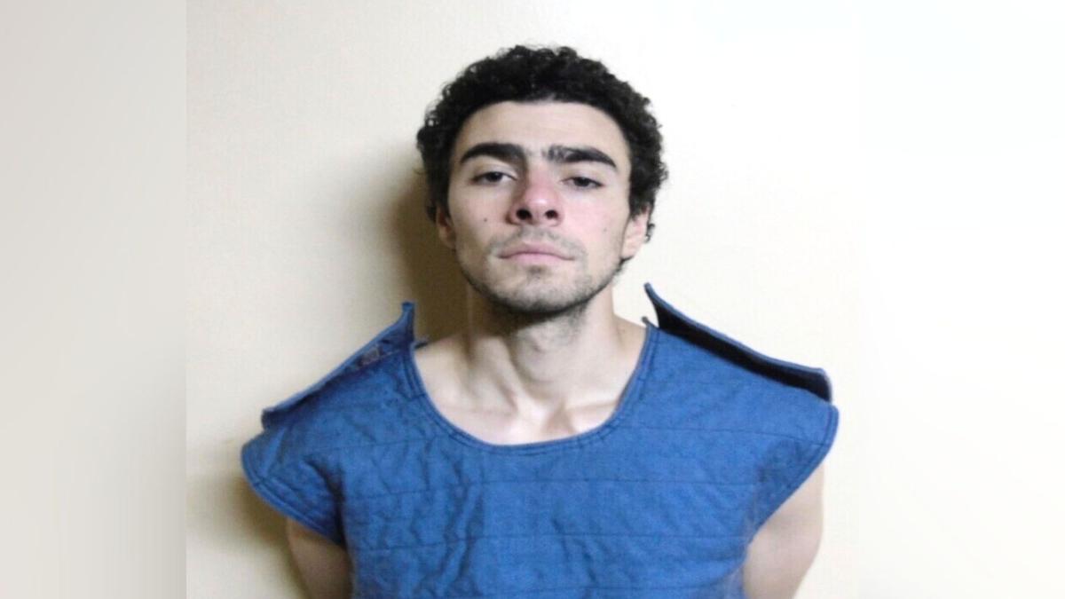 Family of UnitedHealthcare CEO Murder Suspect Breaks Silence After Arrest thumbnail