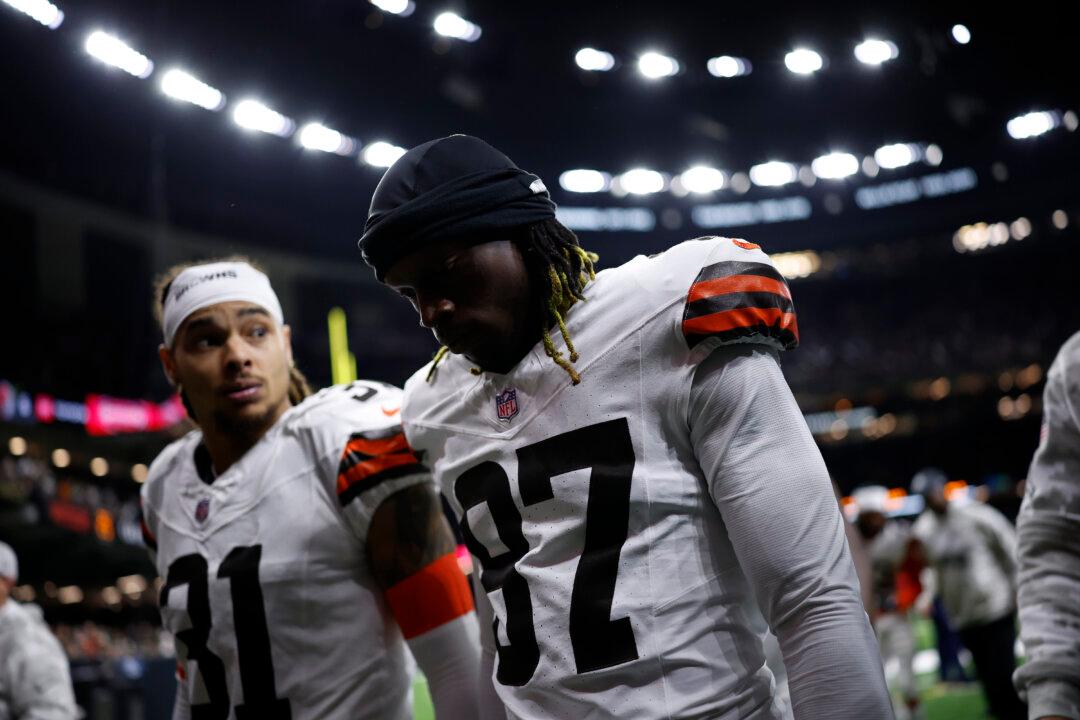 Browns Cut Wide Receiver Toney After Costly Muffed Punt