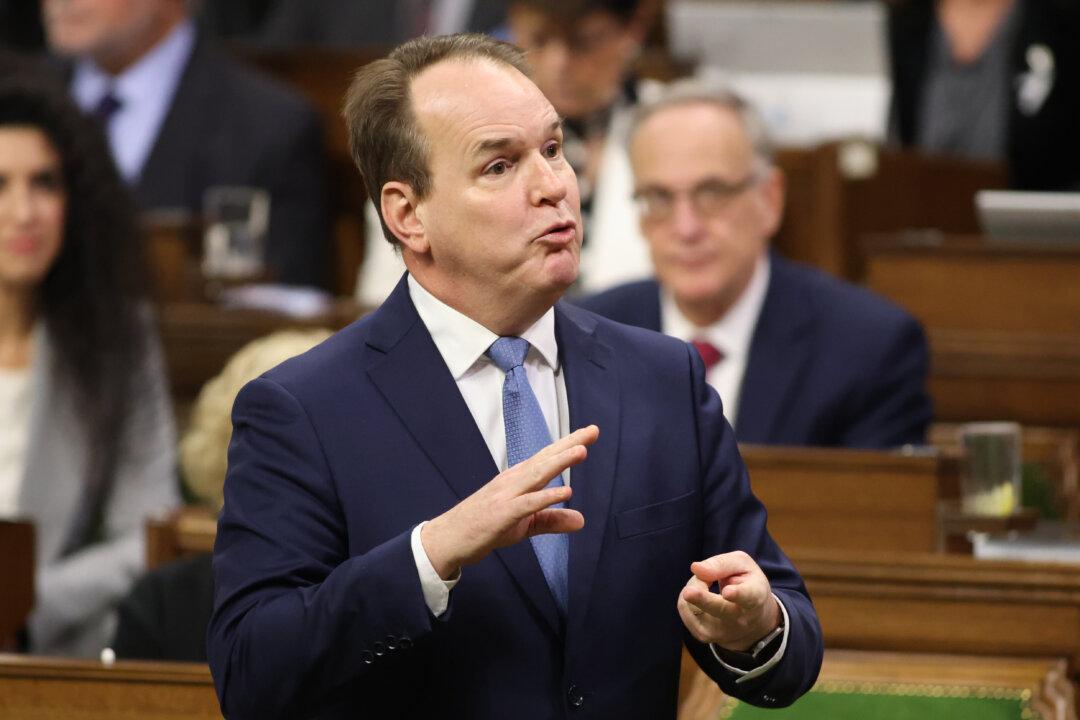 Union in BC Port Dispute Seeks Judicial Review of Federal Back-to-Work Order