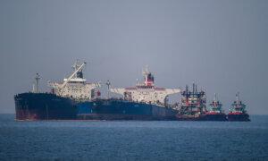 EU Agrees to New Sanctions on Russia, Targets âShadow Fleetâ