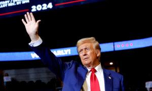 Trump to Ring Opening Bell on Wall Streetâs NYSE for First Time