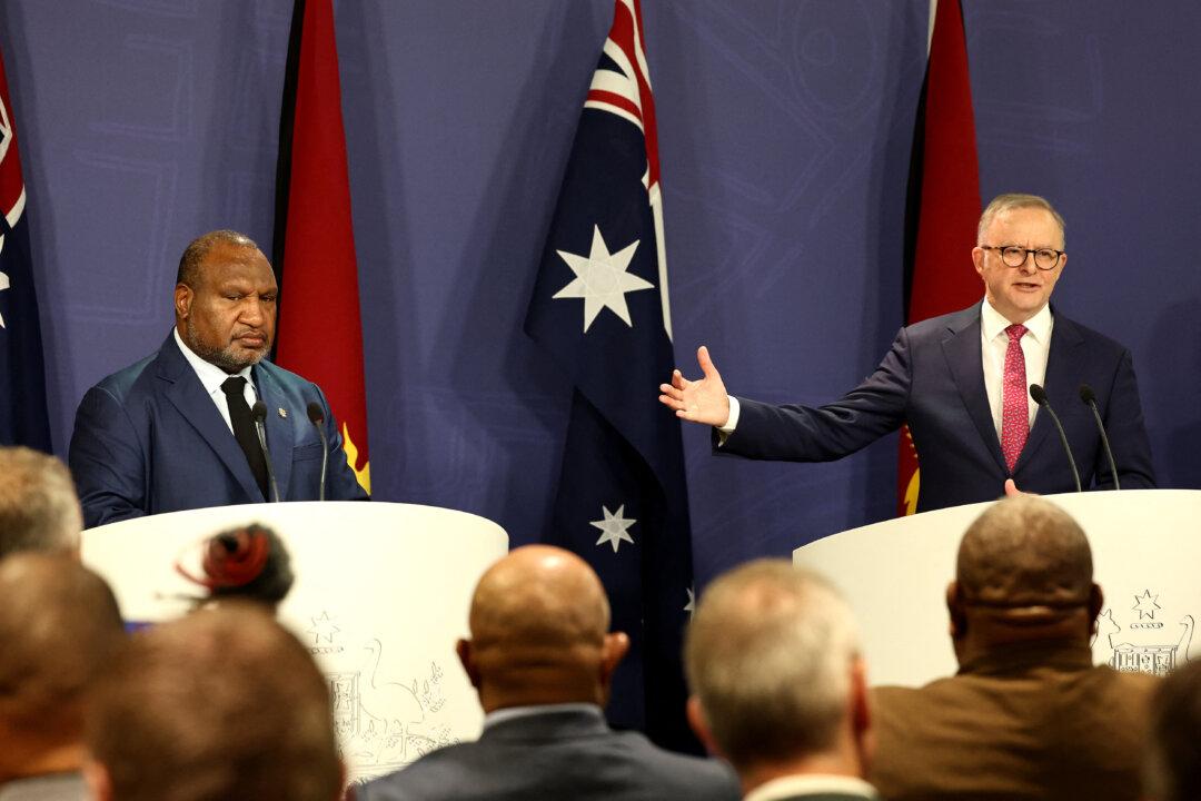 Australia Pledges $600 Million for League Team in PNG Amid Competition With Beijing