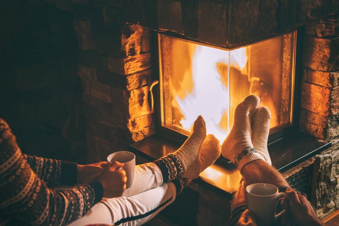Ask Angi: How Can I Make My Home Cozy?