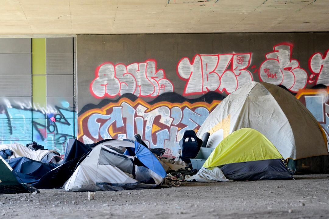 Quebec, Ottawa Announce $100-Million Deal to Fight Homelessness