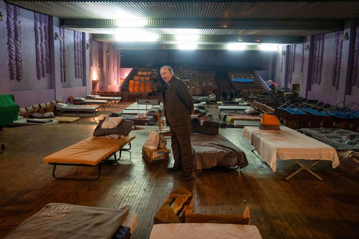 Mixed Reports of Russian Forces Holding Ground in Dnipropetrovsk thumbnail