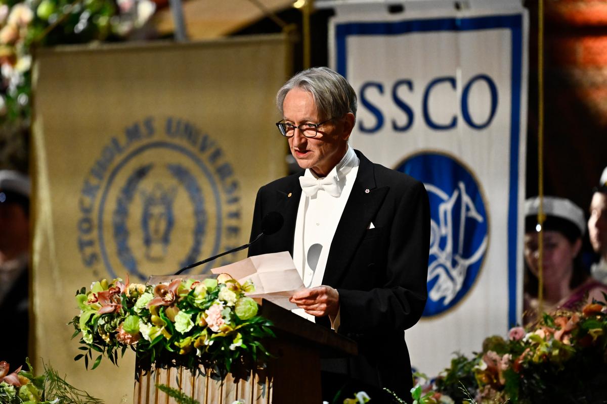 Geoffrey Hinton to Donate Some of Nobel Winnings to Create New Annual Award