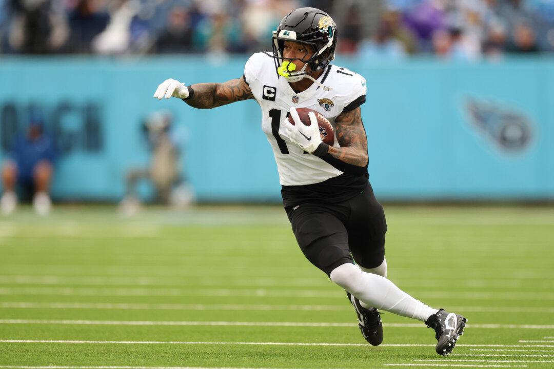 Jaguars Tight End Is the Latest Casualty in Team’s Injury-Riddled Season