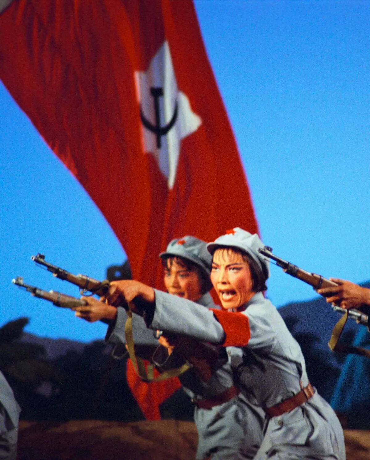 Depiction of women as soldiers during the Cultural Revolution. (Public Domain)