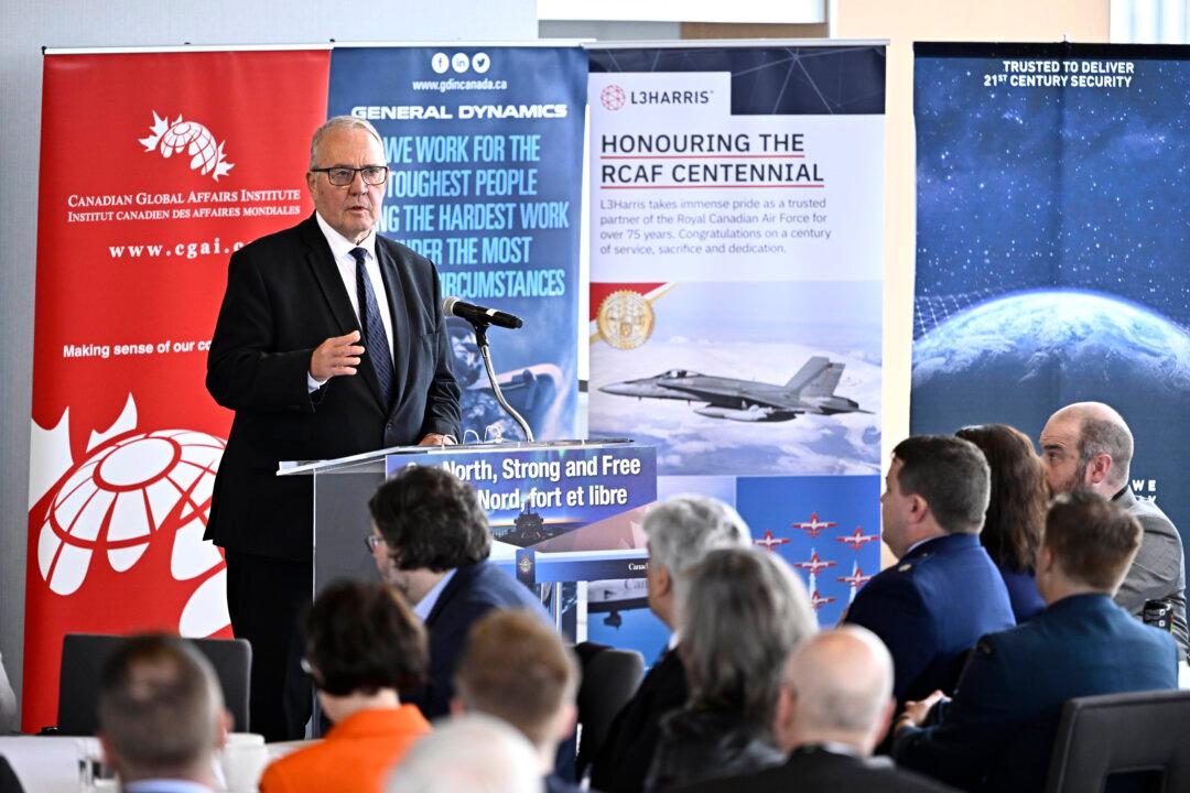 Premiers Push Ottawa to Build Northern Infrastructure After Arctic Foreign Policy