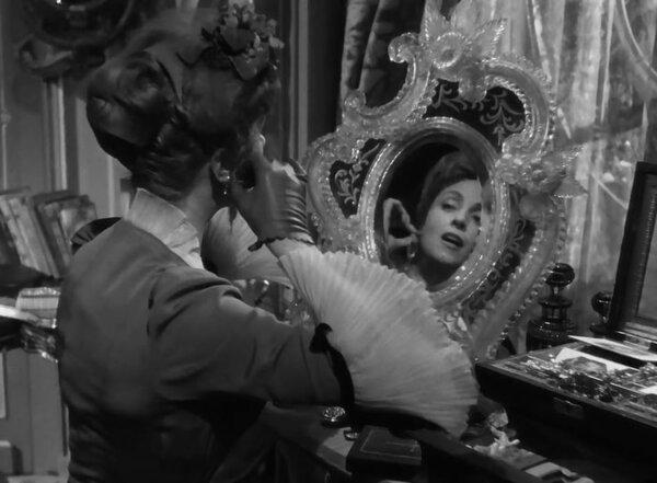 ‘The Earrings of Madame de ...': A Dance of Appearances