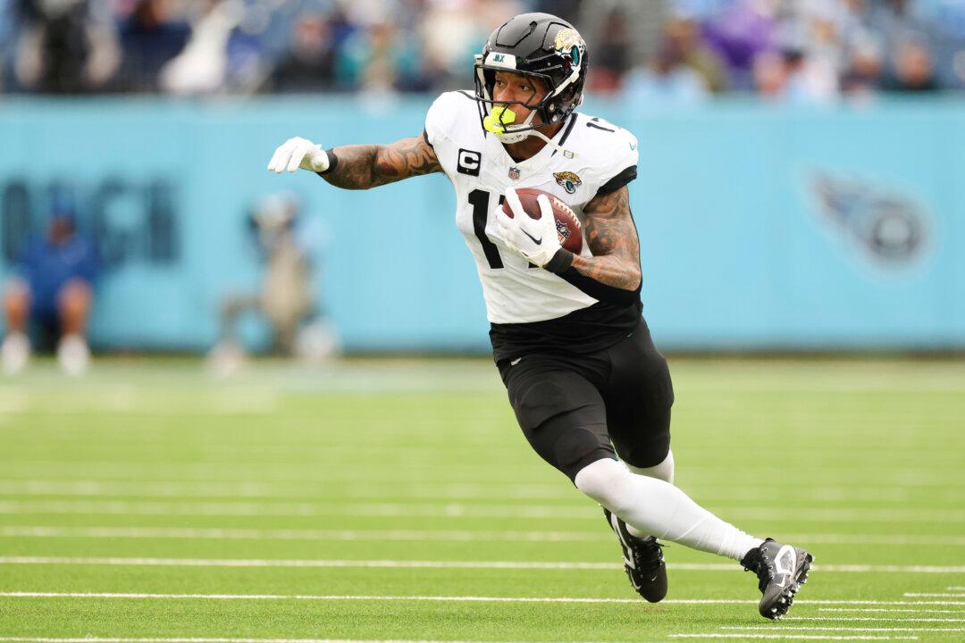 Jaguars Tight End Is the Latest Casualty in Team’s Injury-Riddled Season