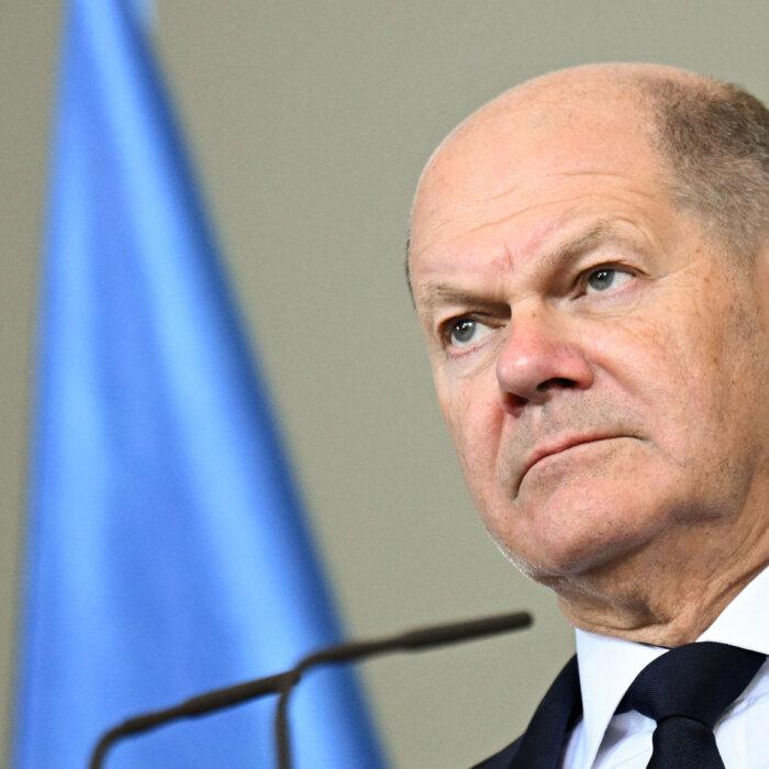 German Chancellor Takes Apparent Jab at Elon Musk in New Year’s Address