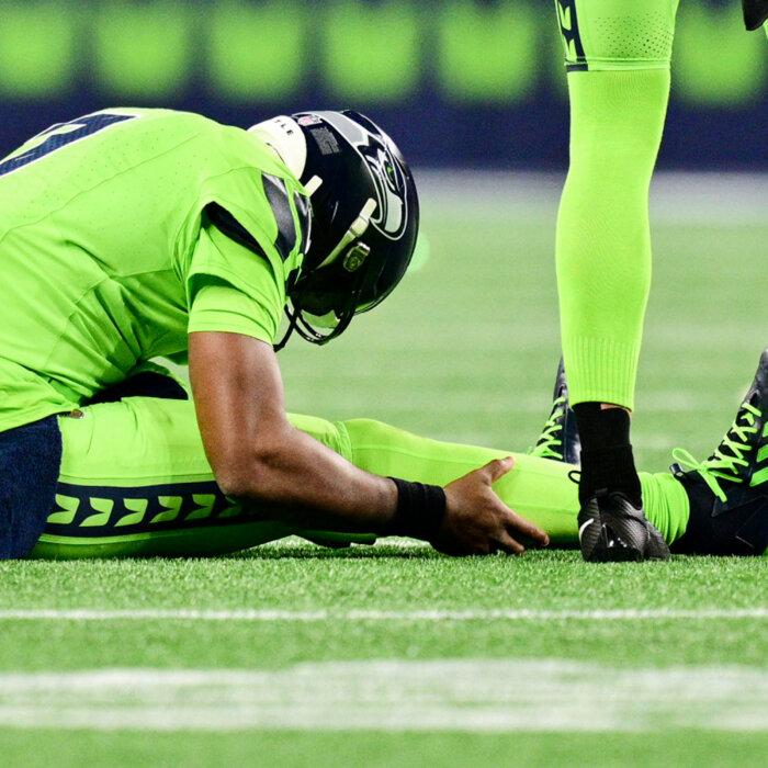 Seahawks Cautiously Optimistic About Quarterback’s Knee Injury