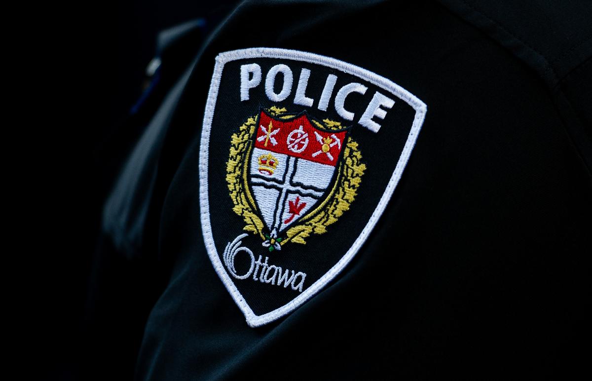 Ottawa Police Officer Under Investigation After Shooting Anti-Riot Weapon at Man in Distress