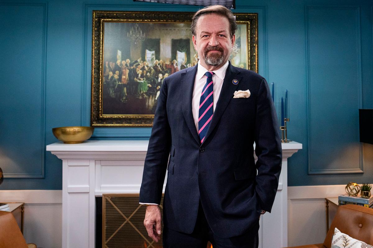 Gorka Describes Trump’s Foreign Policy: Not Interventionist or Isolationist, but ‘Surgical Strength’ thumbnail