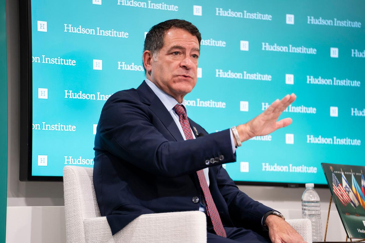 Republican Lawmaker Expects Revival of DOJ ‘China Initiative’ Under Trump thumbnail