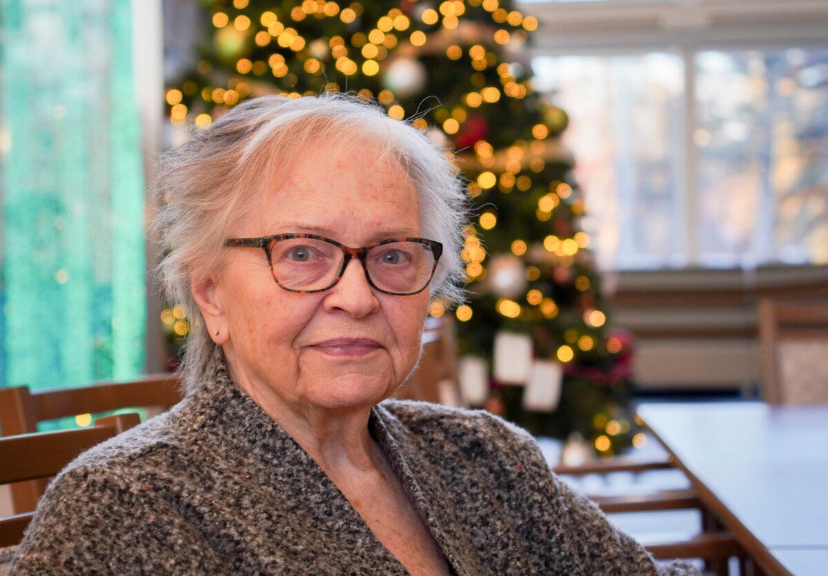 Donna Kemp at Silvera for Seniors Aspen Community in Calgary on Dec. 9, 2024. (Carolina Avendano/The Epoch Times)