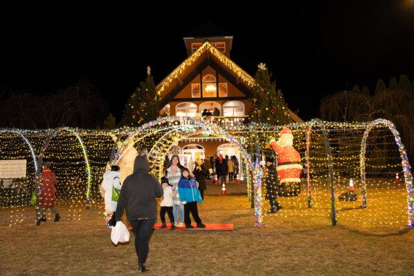 The second annual Christmas Market and Winter Wonderland at New Century<span data-contrast="auto"> </span>in the town of Deerpark, N.Y., on Dec. 7, 2024. (Larry Dye/The Epoch Times)
