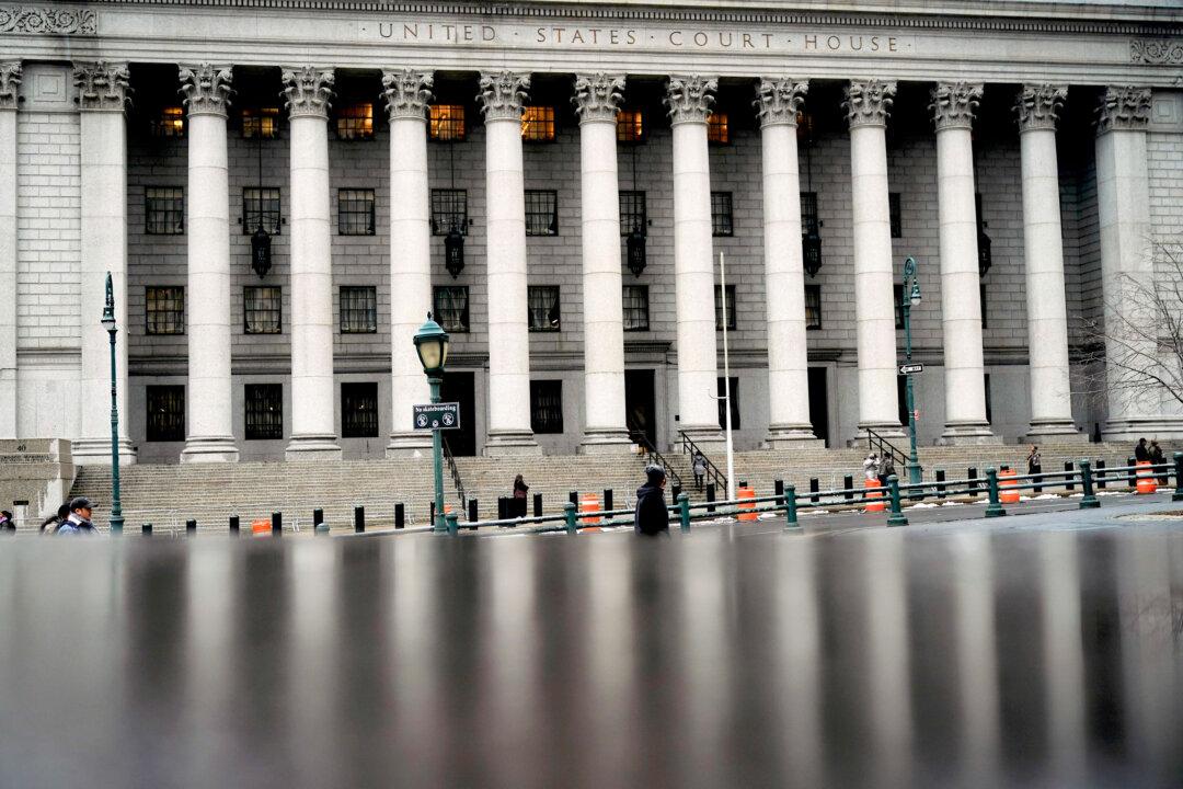 Trust in Judicial System Plunges to Record Low: Gallup