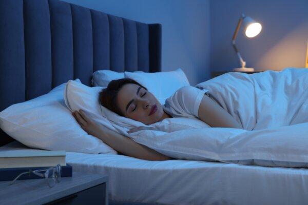 No-Cost Ways to Drift Off to Sleep That Don’t Involve Sheep