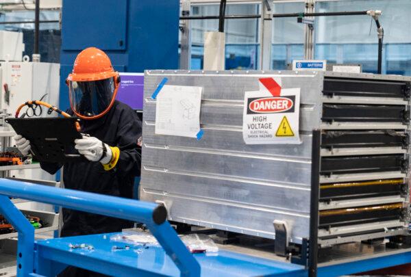 EV Maker That Defaulted on Debts Seeks Creditor Protection in Quebec Court