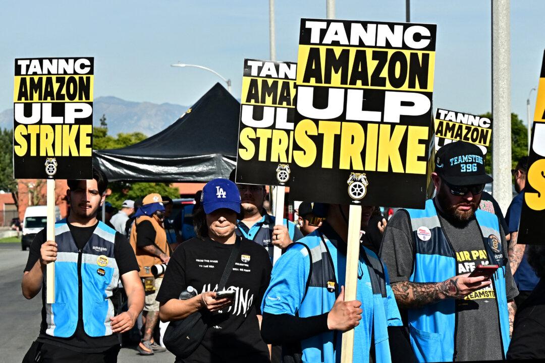 Teamsters Strike Against Amazon at Multiple Sites Ahead of Holidays