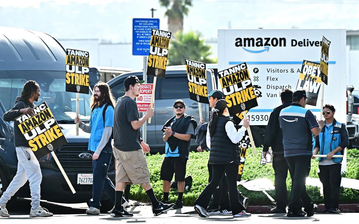 Teamsters Strike Begins at Amazon Centers in Southern California and Other US Cities
