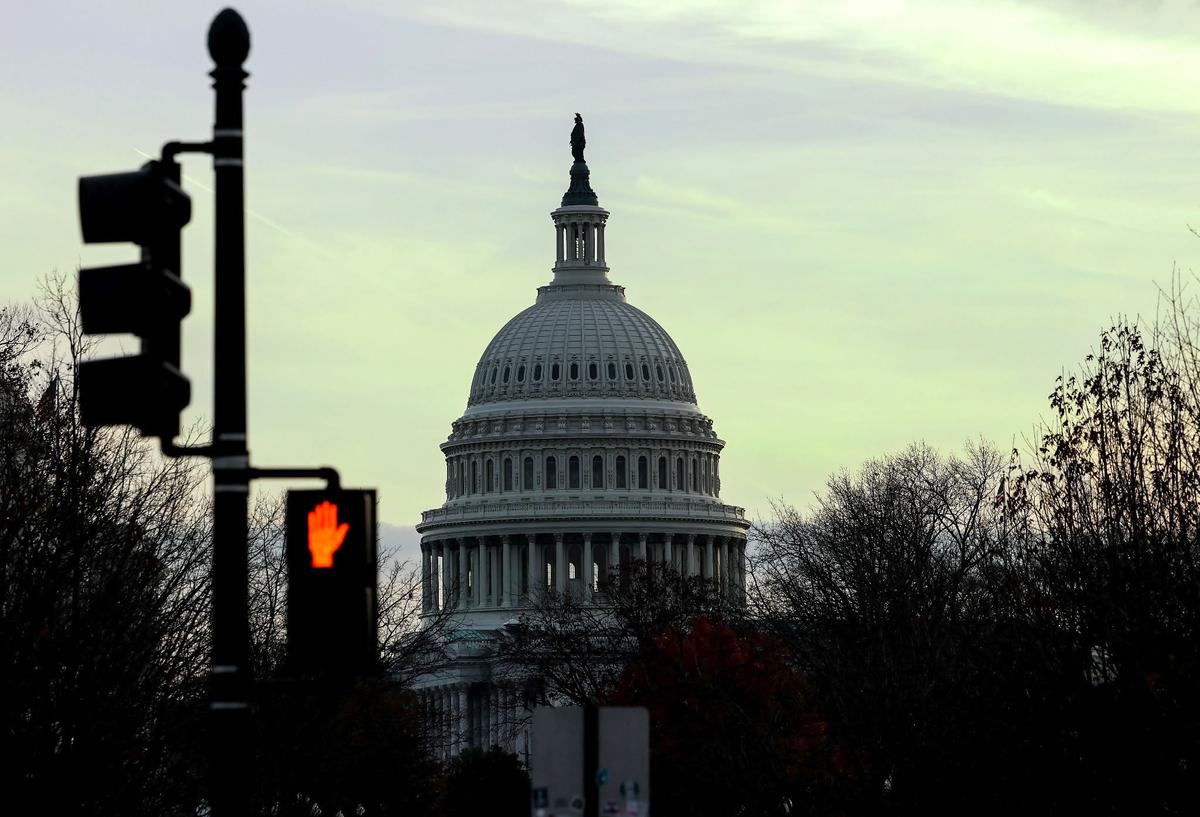 House Rejects Trump-Backed Deal as Shutdown Looms