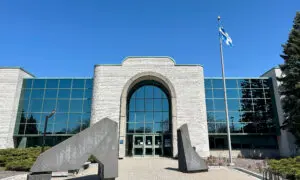 Quebec Hair Salon Fined Over Lack of Non-Binary Option on Website Plans to Appeal