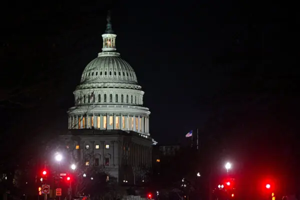 Senate Continues Negotiating on Budget Bill to Avoid Government Shutdown