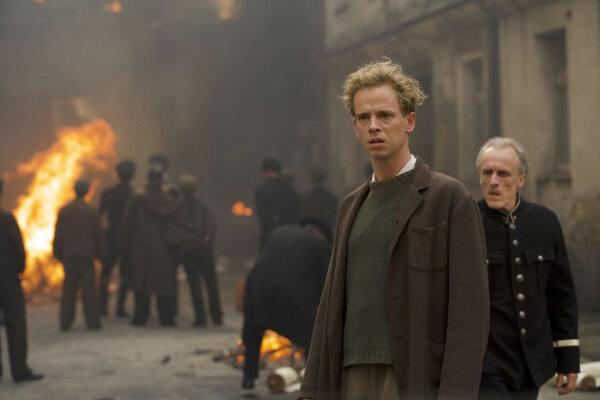 ‘Wil’: Complicity and Courage