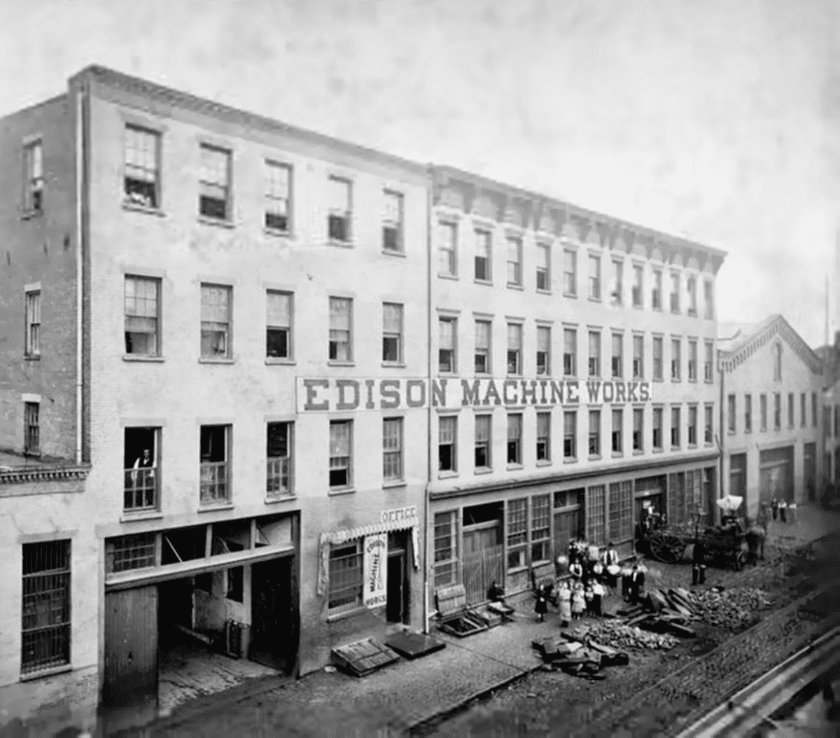Edison Machine Works on Goerck Street on the Lower East Side of Manhattan, photographed by Edison employee Charles L. Clarke. (Public Domain)