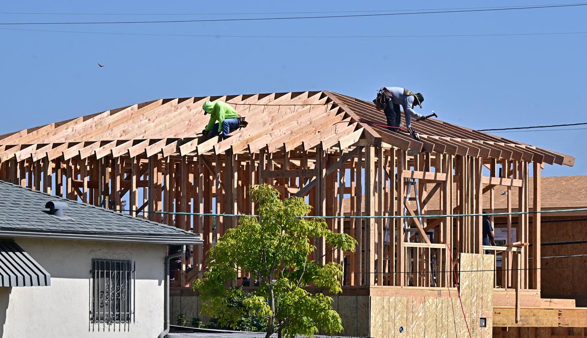 US Builder Confidence Declines on Tariff, Cost Concerns: NAHB Report