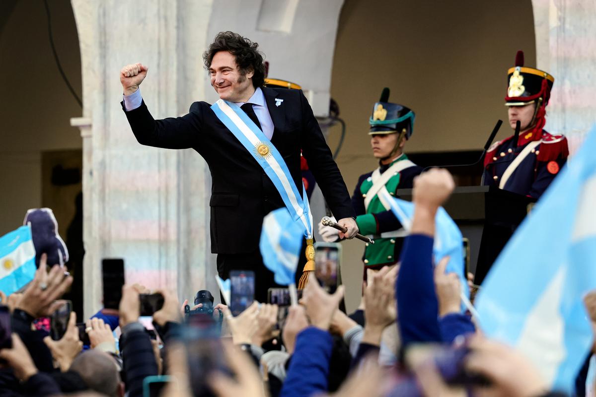 Residents of Argentina’s Crime-Ridden Cities Welcome Milei’s Gun Reform