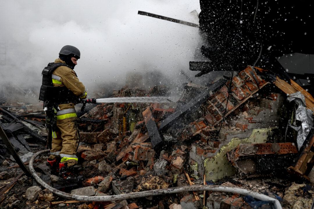 News Brief: Biden Pledges More Arms to Ukraine; US Navy Crew Launched Friendly Fire Attacks