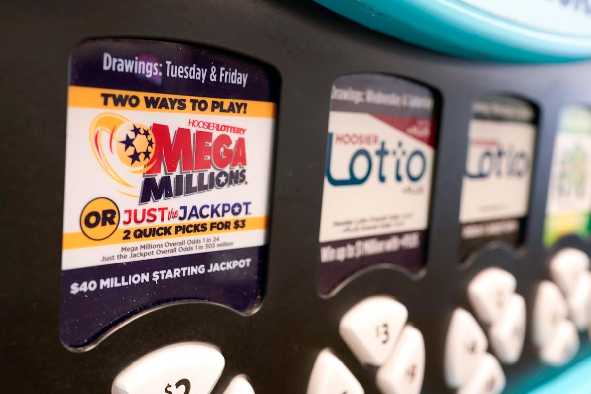 Jackpot for Mega Millions Surges Past $1 Billion After No Numbers Match on Christmas Eve Drawing