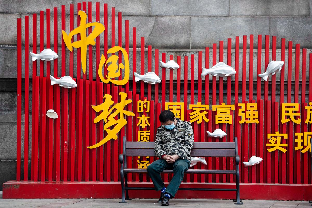 CCP State Media Claims Success as Analysts Highlight Clear Signs of Economic Decline