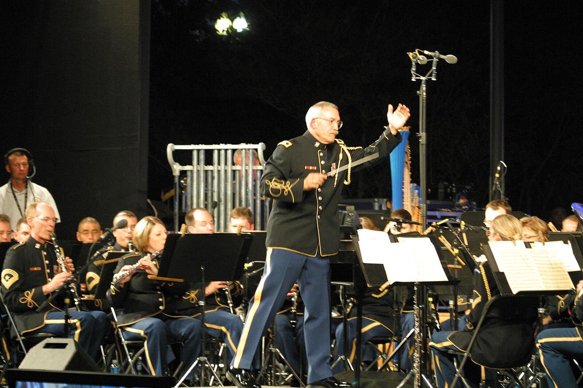 The U.S. Army Band plays the "1812 Overture" in a 2007 performance. (Magnus Manske/CC BY-SA 2.0)