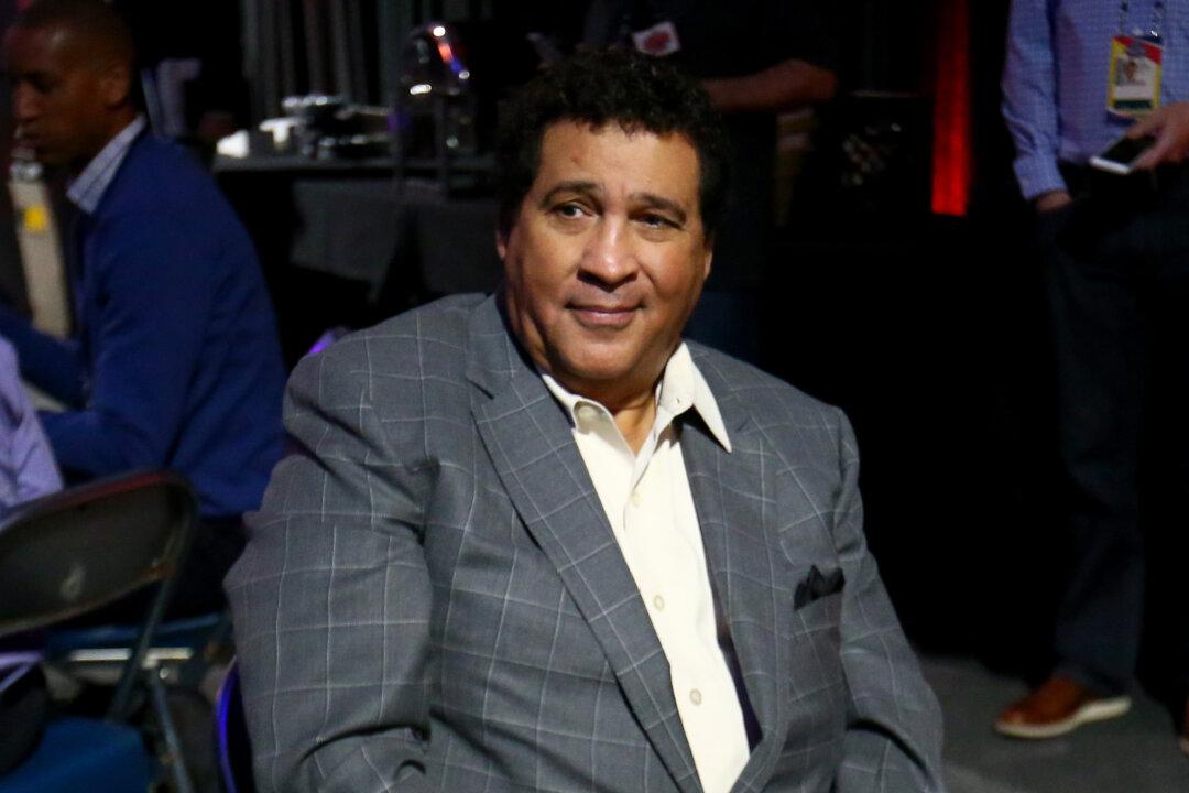 Legendary Sports Broadcaster Greg Gumbel Dies of Cancer at 78