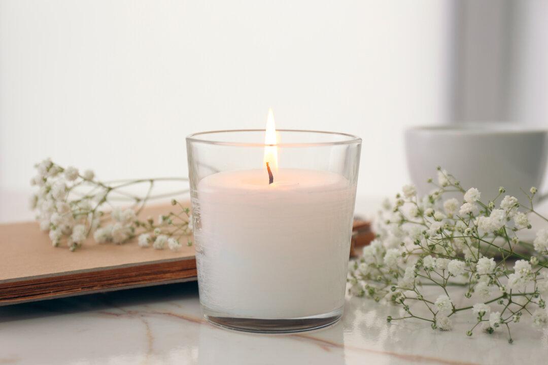 Get the Maximum Burning Hours From Candles, Plus Other Great Reader Tips